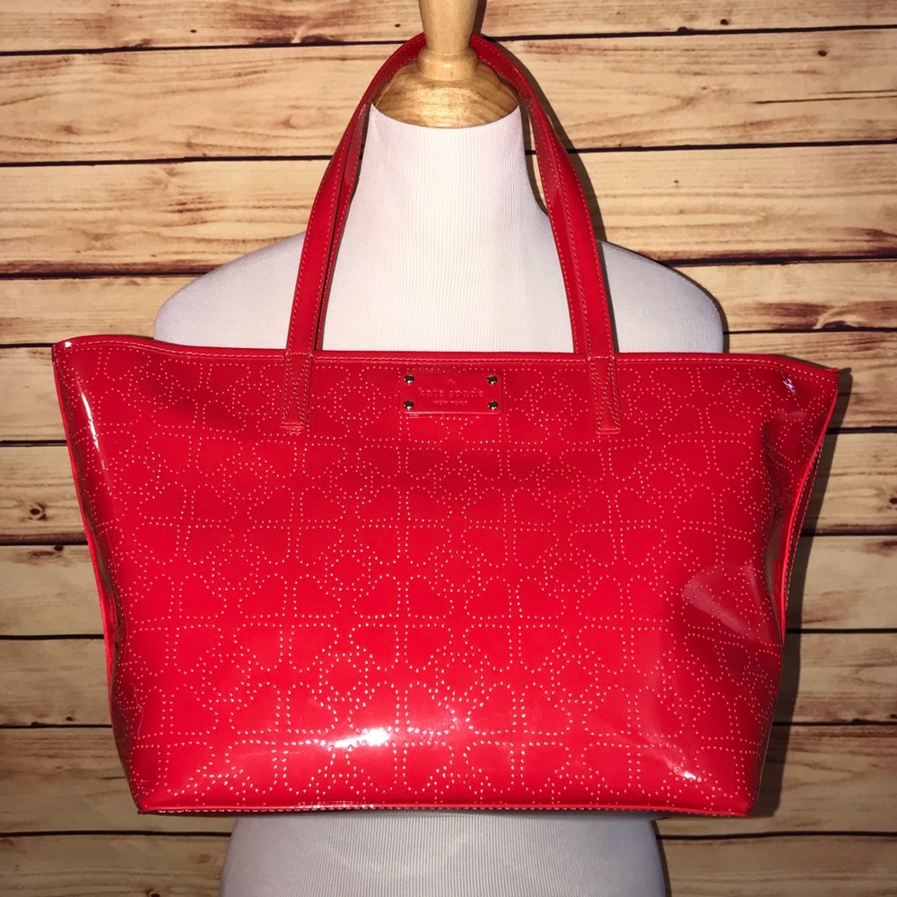 🚫SOLD🚫 Kate Spade Chili Red Patent Harmony Tote - Picture 2 of 8